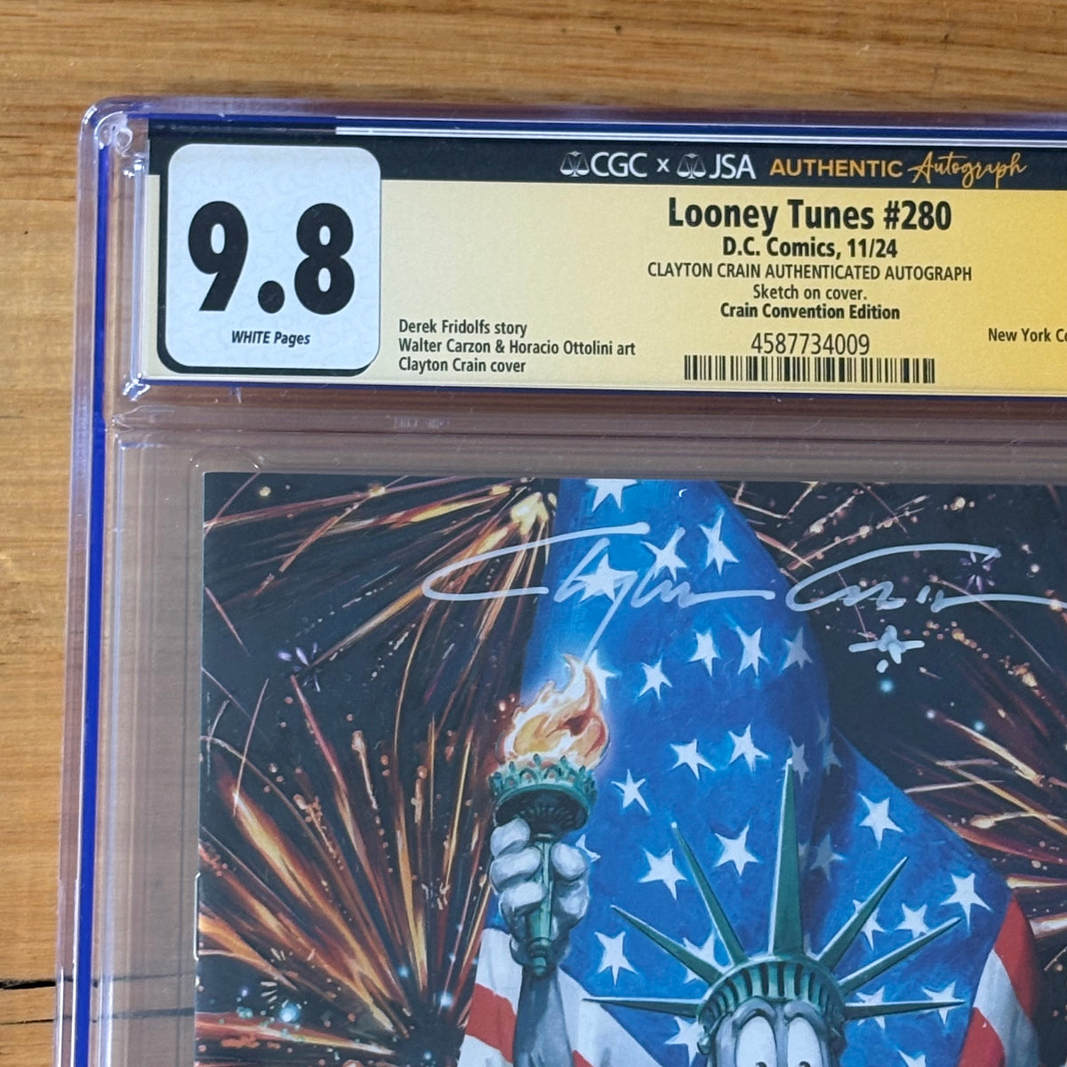 Looney Tunes #280 Signed Clayton Crain NYCC Virgin Variant CGC 9.8